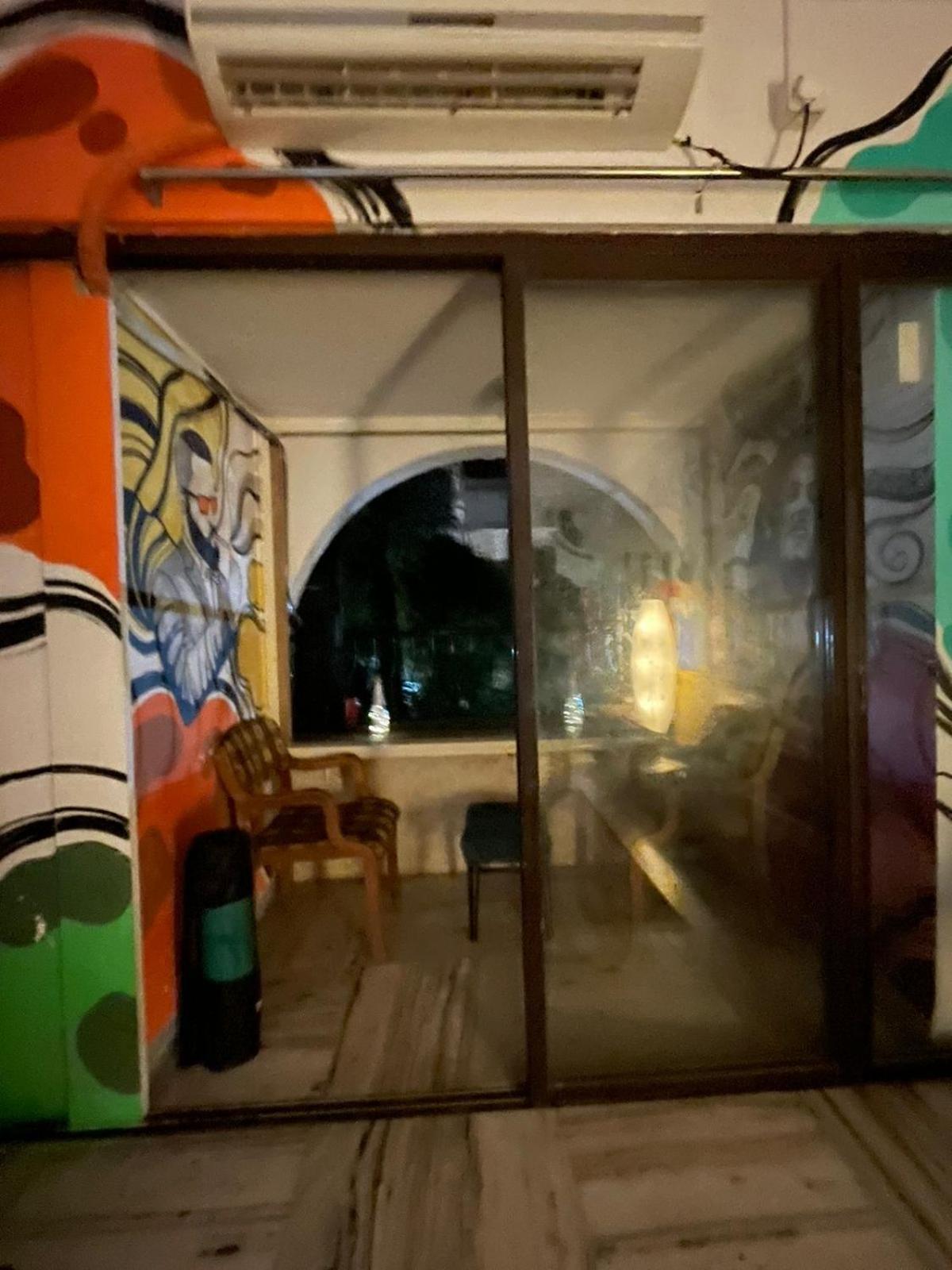 Krazy Solo Hostel Mumbai Exterior foto